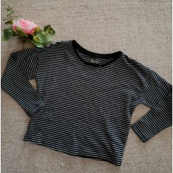 Csíkos, ezüstszálas hosszú ujjú felső