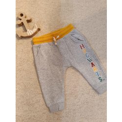 Bolyhos belsejű melegítő